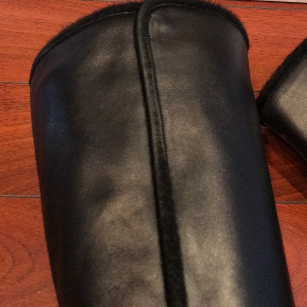 Balenciaga black leather boots with fur trim - Picture 4 of 6